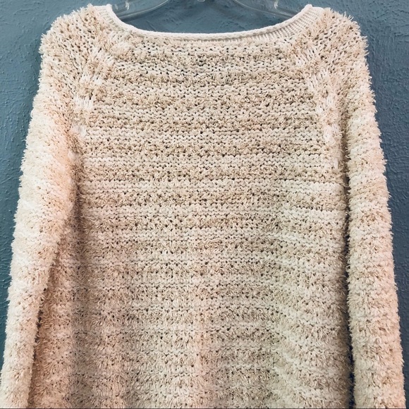 - Anthropologie white fluffy crew sweater - Picture 6 of 8